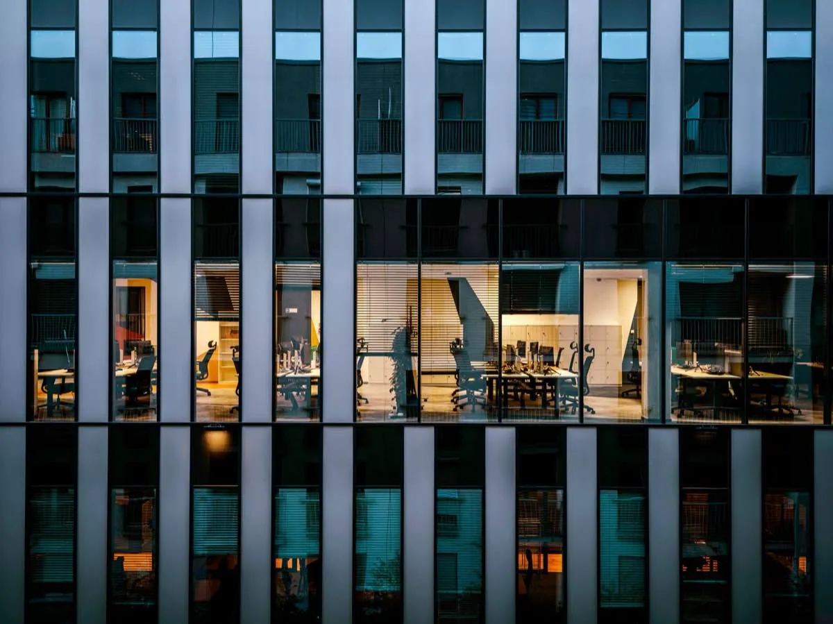 Commercial window services in Daytona Beach, FL
